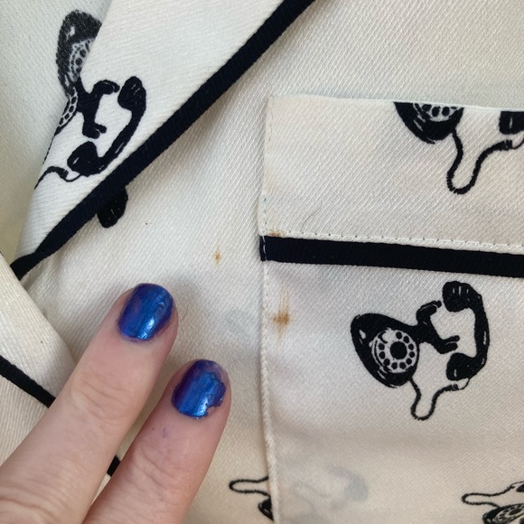 Forever 21 Contemporary CS Button Down Telephone - Picture 6 of 16